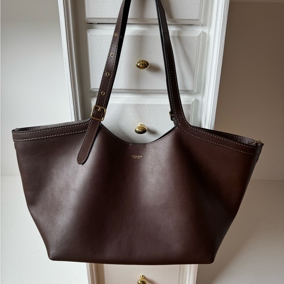 Coach Gramercy Tote - Picture 3 of 13